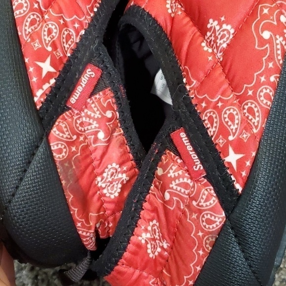 The North Face x Supreme \'Red Bandana\'Mens Loafer Puffer Slippers shoes sz 7 main image 8